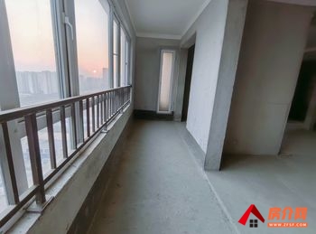 襄阳樊城吾悦华府(D区),3室2厅二手房出售,报价：68万元