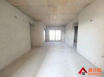 江城万山汇景，4室2厅二手房出售,报价：66.8万元
