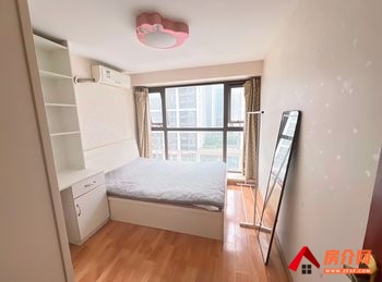 （奥克斯广场小区房屋出租）成都高新区奥克斯广场 3室2厅房子出租(合租)，租金每月600元