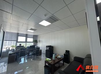 阜阳宝龙写字楼110m²写字楼出租，参考报价：3200元/月