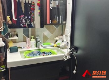 （新华现代城小区房屋出租）顺城新华现代城，1室1厅房子出租(整租)，租金每月1100元