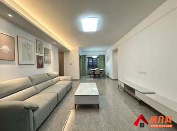 章贡富力现代城，4室2厅房子出租(整租)，租金每月2500元