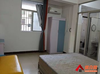 （滨濂北社区四里自建房小区房屋出租）龙华滨濂北社区四里自建房，1室0厅房子出租(整租)，租金每月830元