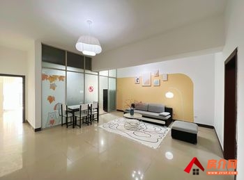 龙华华贸花苑，2室2厅房子出租(整租)，租金每月2300元