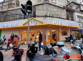 五华翠湖103m²商铺出售，参考报价：183万元