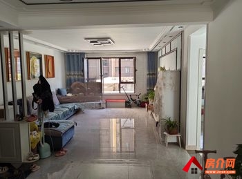 华府世家三期小区房屋出售，白银区华府世家三期，3室2厅，报价：93万元
