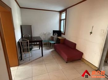 海陵莲花居住区四号小区，2室1厅房子出租(整租)，租金每月1200元