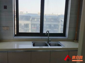 佛堂义乌宝龙广场，3室2厅房子出租(整租)，租金每月2600元