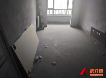 即墨山东华府东C区，3室2厅二手房出售,报价：55万元