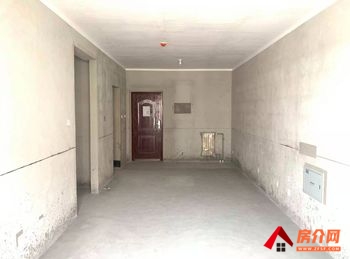 山东华府西B区小区房屋出售，即墨山东华府西B区，3室2厅，报价：49万元