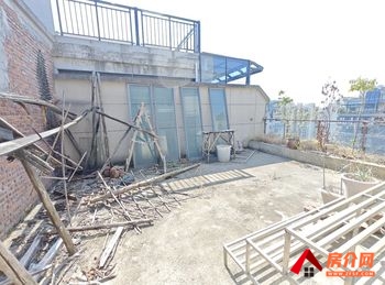 碧桂园太阳城小区房屋出售，武江碧桂园太阳城，4室2厅，报价：134.8万元