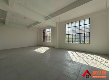 南海南海广场78m²商铺出租，参考报价：面议