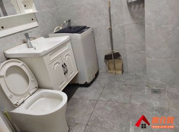 （花果园R区(商住楼)小区房屋出租）南明花果园R区(商住楼)，1室0厅房子出租(合租)，租金每月510元