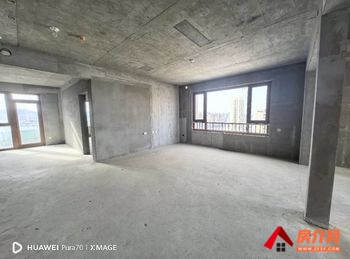东发现代城垛山一品雅苑小区房屋出售，威海高区东发现代城垛山一品雅苑,4室2厅，报价：125.8万元
