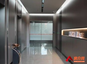 呼和浩特博汇大厦1100m²写字楼出租，参考报价：面议