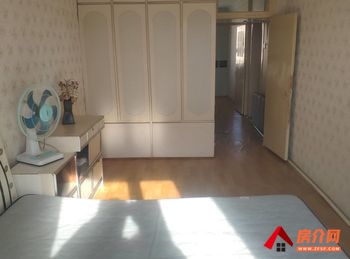 昌邑上海路小区(天津街东)，2室2厅房子出租(整租)，租金每月1100元