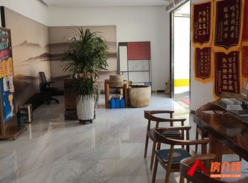 蒙自文澜镇317m²商铺转让，参考报价：4166元/月