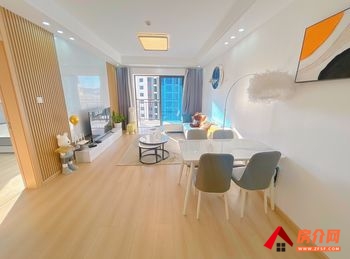 昆明五华教场中路1号院 2室1厅房子出租(整租)，租金每月1300元
