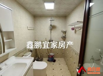 沁华园小区小区房屋出售，铜川印台沁华园小区 3室2厅，报价：30.6万元