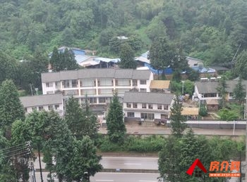 西山团结6600m²厂房出租，参考报价：面议