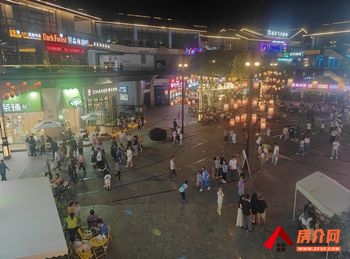 弥勒其他380m²商铺转让，参考报价：3600元/月