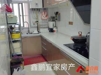 沁华园小区小区房屋出售，印台沁华园小区，3室2厅，报价：29.8万元