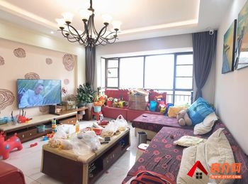 明月石溪小区房屋出售，蒙自明月石溪，4室2厅，报价：67万元