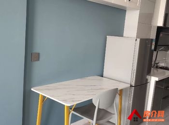 海林御苑一期小区房屋出租，耀州海林御苑一期，1室1厅房子出租(整租)，欢迎联系