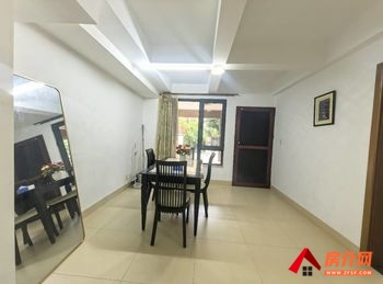 熙和小镇A区瑞安小区房屋出售，红河弥勒熙和小镇A区瑞安,6室4厅，报价：278万元