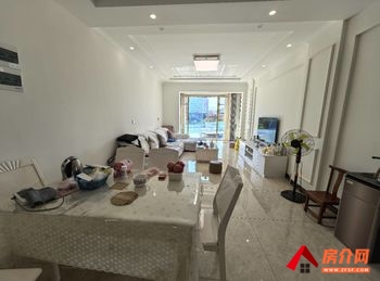 华风现代城小区房屋出售，蒙自华风现代城，3室2厅，报价：59.8万元