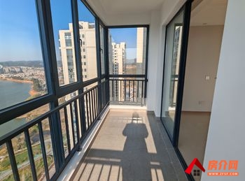 大华公园天下时光园小区房屋出售，盘龙大华公园天下时光园，4室2厅，报价：150万元