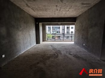 南湖花园2期小区房屋出售，红河蒙自南湖花园2期,3室2厅，报价：71.8万元