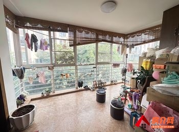 水岸艺城小区房屋出售，昆明西山水岸艺城,3室2厅，报价：99万元