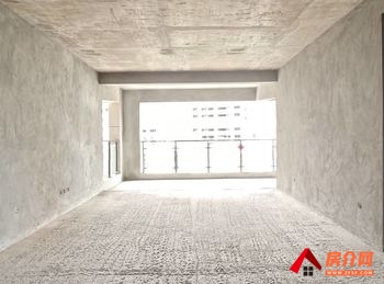 观澜学府小区房屋出售，蒙自观澜学府，4室2厅，报价：67万元