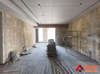 云路中心青瓷大宅小区房屋出售，官渡云路中心青瓷大宅，2室2厅，报价：310万元