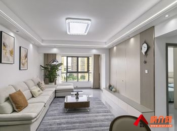 锦隆财富中心小区房屋出售，蒙自锦隆财富中心，3室2厅，报价：66.8万元