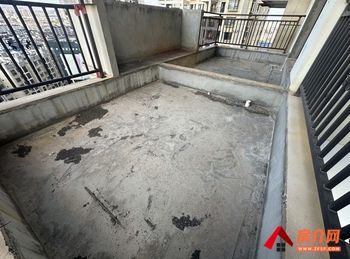（富平九龙湾小区二手房）蒙自富平九龙湾，3室2厅二手房出售,56.6万元