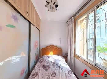 工人新村小区房屋出售，红河个旧工人新村,2室1厅，报价：14万元
