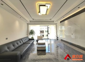林茂源小区小区房屋出售，蒙自林茂源小区，4室2厅，报价：88.6万元