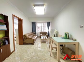 税校小区小区房屋出售，昆明五华税校小区 4室2厅，报价：99万元