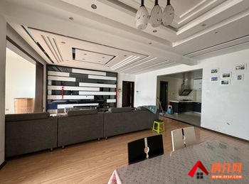 （盛世东庭小区二手房）开远盛世东庭，4室2厅二手房出售,49.8万元