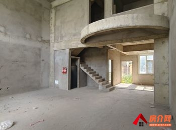 阳光华庭小区房屋出售，开远阳光华庭，6室2厅，报价：200万元