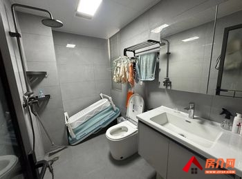 齐力紫郡小区房屋出售，红河弥勒齐力紫郡 3室2厅，报价：98万元