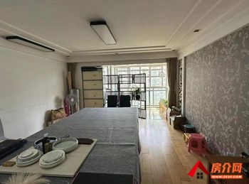 西山华都花园B区，4室2厅二手房出售,报价：138万元