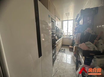 云锡俊园小区房屋出售，个旧云锡俊园，3室2厅，报价：69.8万元