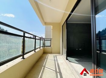 金茂国际新城铭璟苑小区房屋出售，呈贡金茂国际新城铭璟苑，3室2厅，报价：65万元