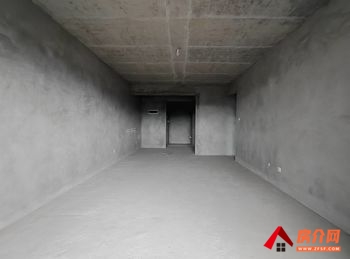 四季花城小区房屋出售，蒙自四季花城，3室2厅，报价：50万元