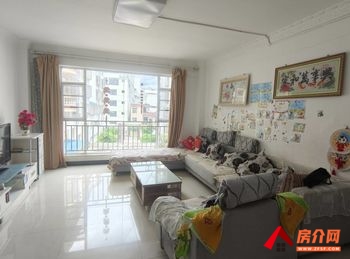 金晟佳园小区房屋出售，红河蒙自金晟佳园 3室2厅，报价：34.6万元