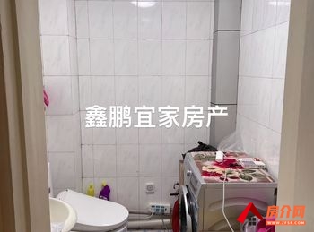王益矿务局中心医院家属楼，3室2厅二手房出售,报价：25.8万元