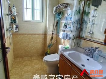 沁华园小区小区房屋出售，铜川印台沁华园小区,3室2厅，报价：29.8万元
